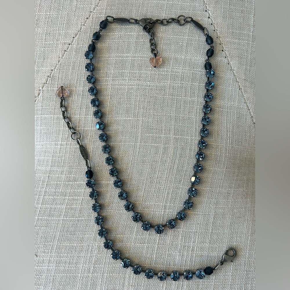 Sabika London blue Choker and Bracelet